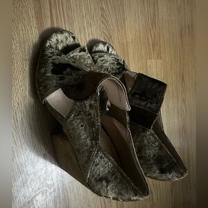 Cabi block heel shoes women’s size 7 NWT